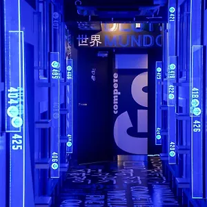 호스텔 이-스포츠 이-존 오사카
