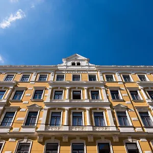 2* Otel Lehrerhaus