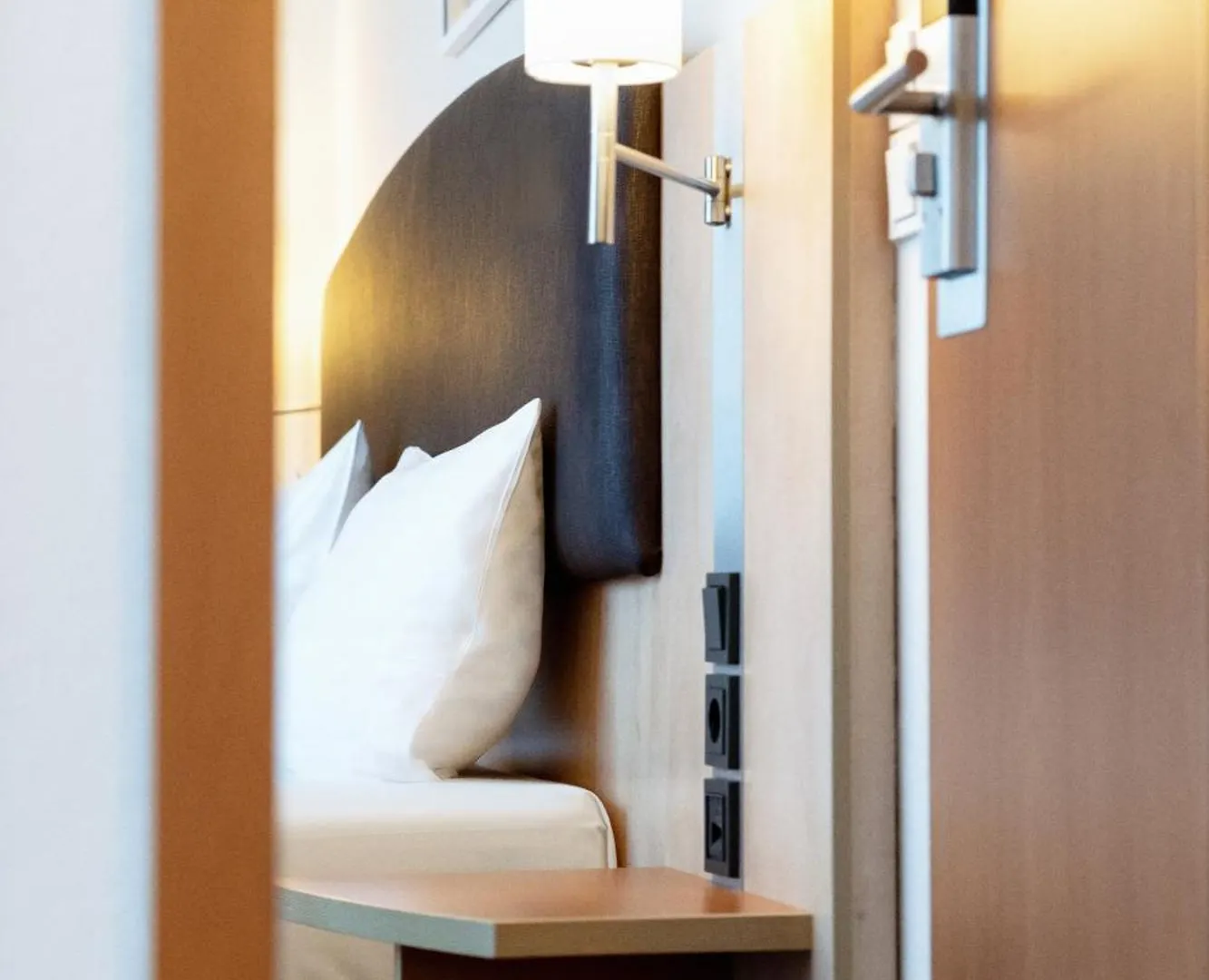 **** Otel Intercityhotel Wien Avusturya