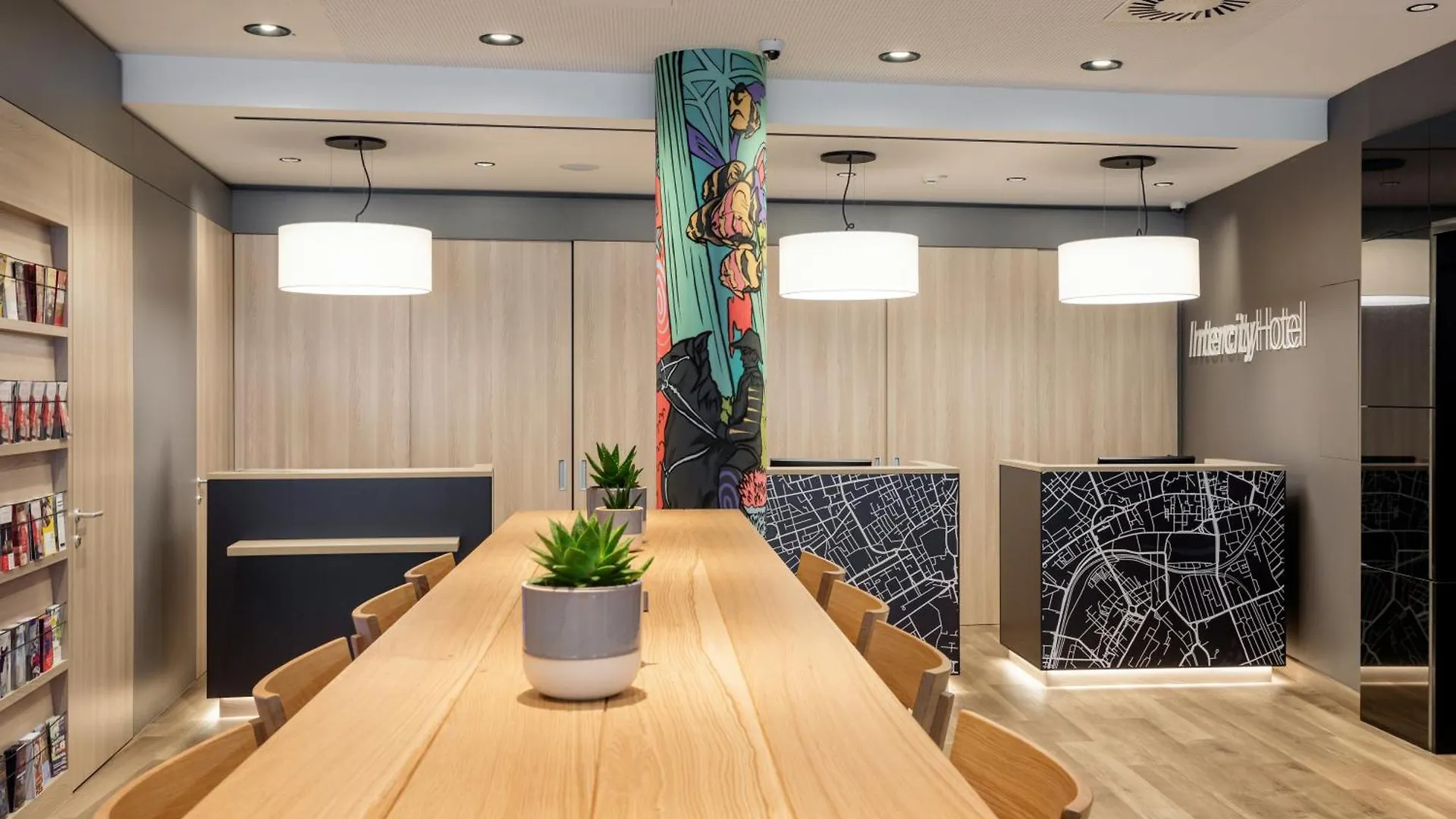 Intercityhotel Wien Avusturya