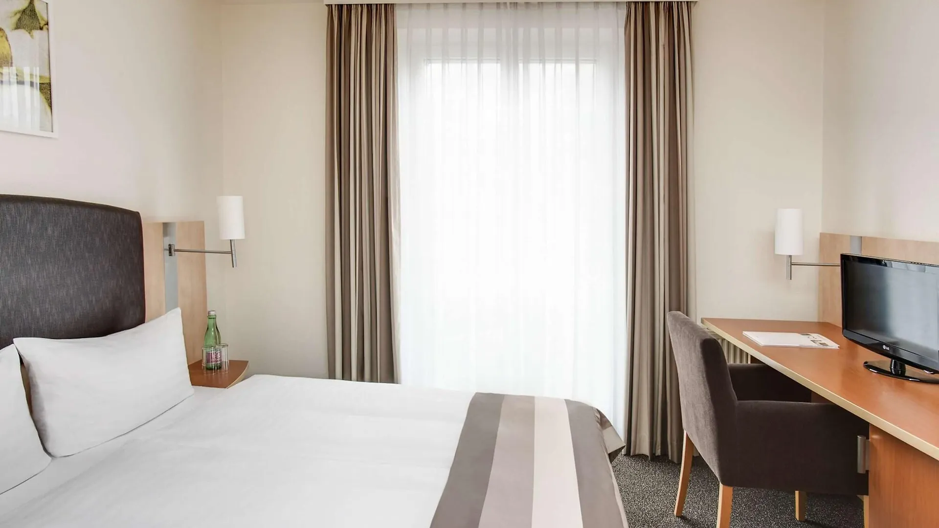 Intercityhotel Wien Hotel