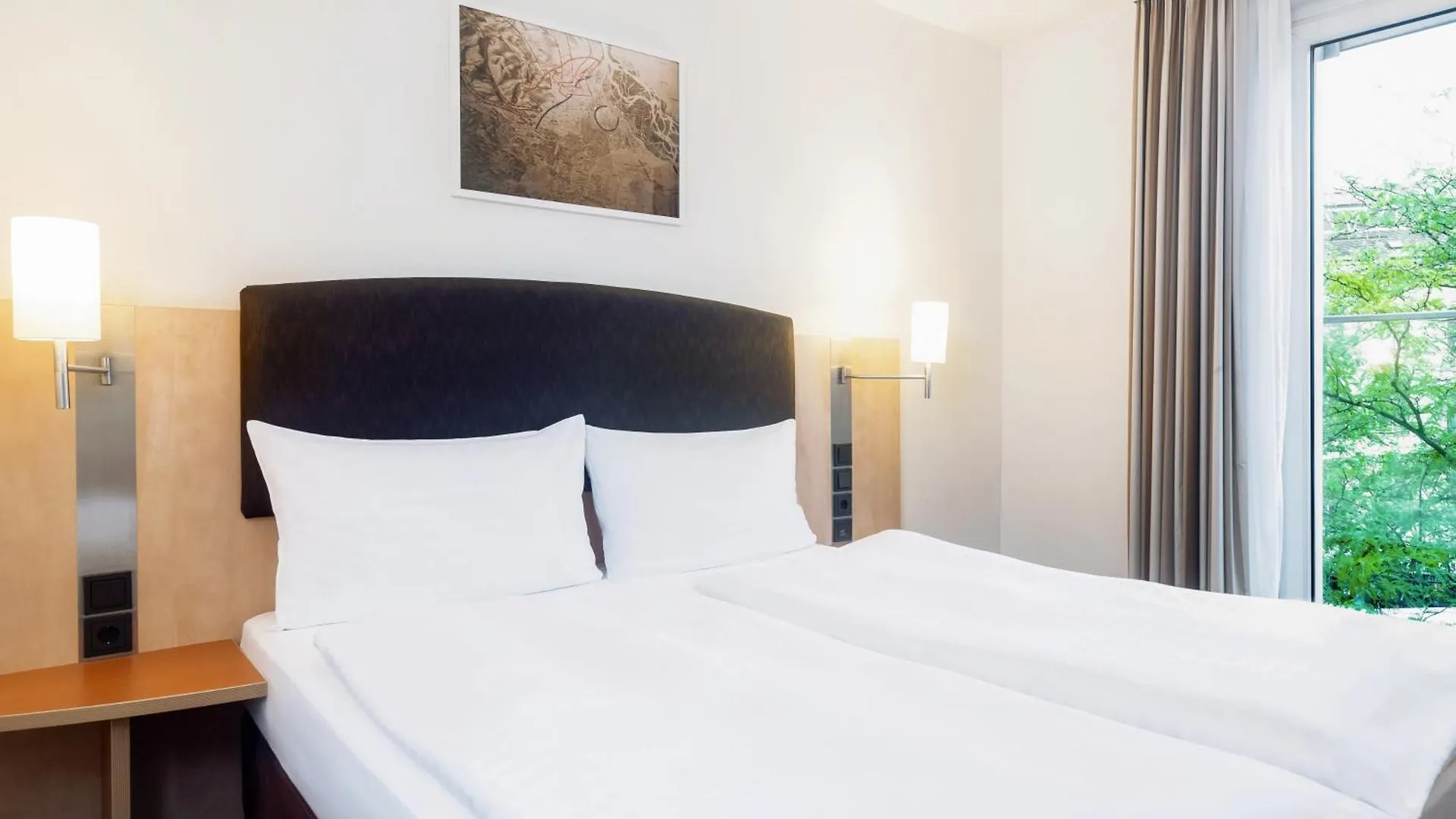 **** Hotel Intercityhotel Wien Austria